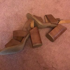 Madewell Shoes - Chunky brown heel sandals Madewell Shoes - Chunky brown heel sandals